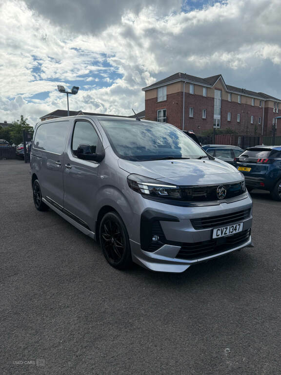 Vauxhall Vivaro 2.0 Turbo D 180 Gs H1 Van Grey