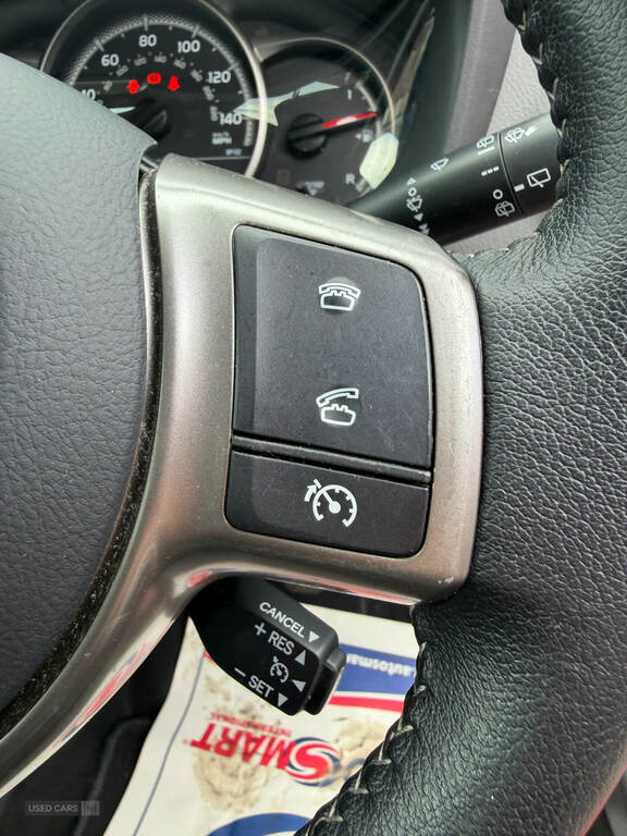 Toyota Yaris 1.5 Vvt-h Icon E-cvt Euro 6 Red #17