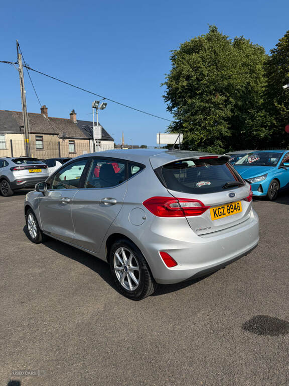 Ford Fiesta 1.0 Ecoboost Zetec Silver #4
