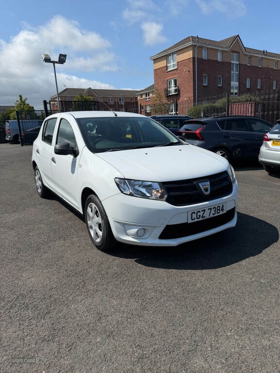 Dacia Sandero 1.5 Dci Ambiance White