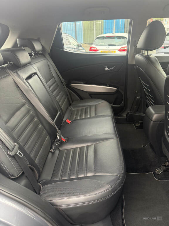SsangYong Tivoli E-xgi Se Suv White #8