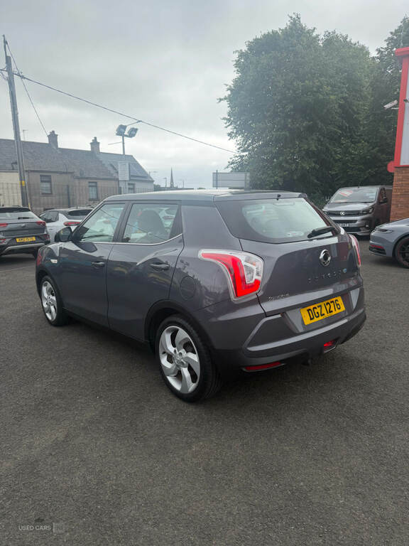 SsangYong Tivoli 1.6 D Ex Grey #4
