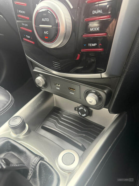 SsangYong Tivoli E-xgi Se Suv White #20