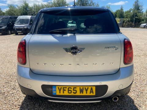 Mini Countryman 1.6 Cooper D Silver #4