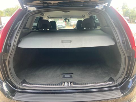 Volvo XC60 2.0 D4 Se Black #5
