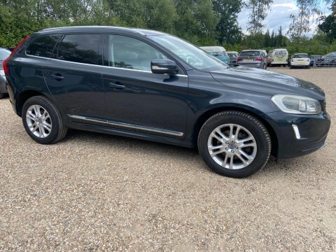 Volvo XC60 2.0 D4 Se Grey #2
