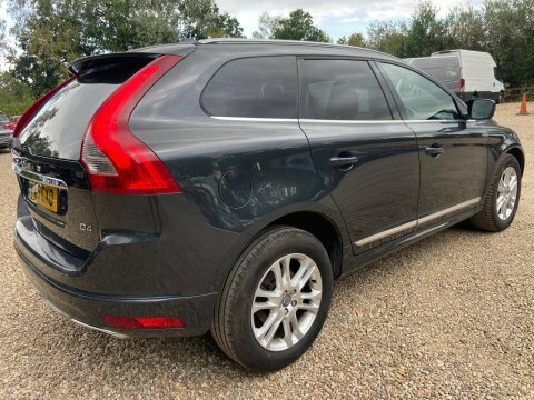 Volvo XC60 2.0 D4 Se Grey #3