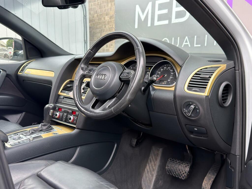 Audi Q7  Grey #10