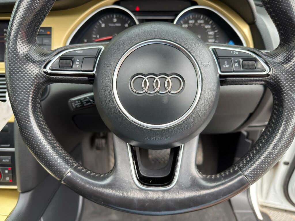 Audi Q7  Grey #33