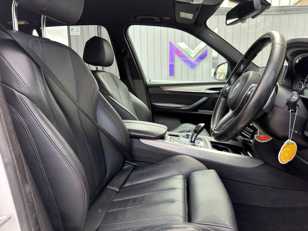 BMW X5 Suv White #24