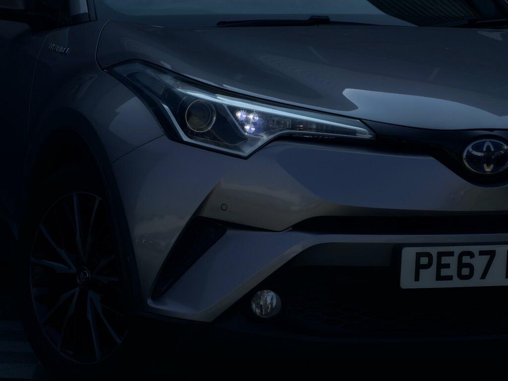 Toyota C-Hr Excel Silver #4