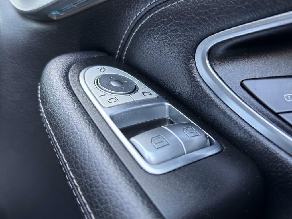 Mercedes-Benz C Class C 200 Se Grey #28