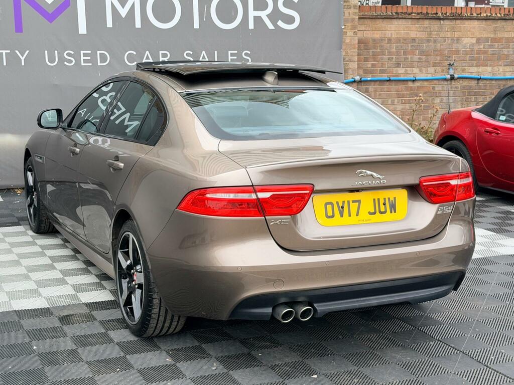 Jaguar XE R-sport Red #16