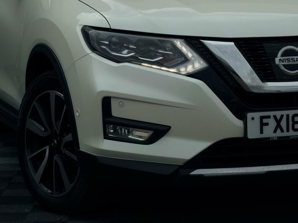 Nissan X-Trail Tekna White #4