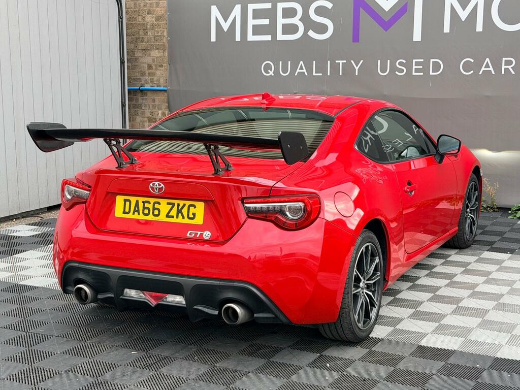Toyota GT86 2L Null White #20