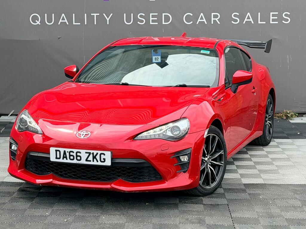 Toyota GT86 2L Null White #14