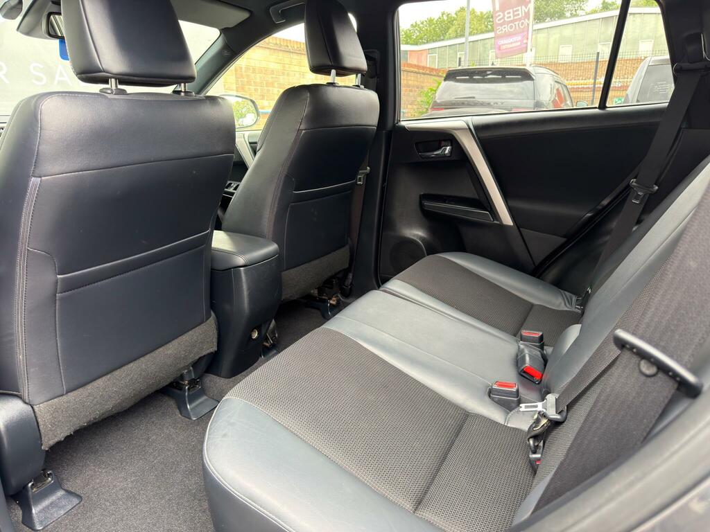 Toyota Rav 4 Rav4 Excel Tss D-4d 4X2 White #32