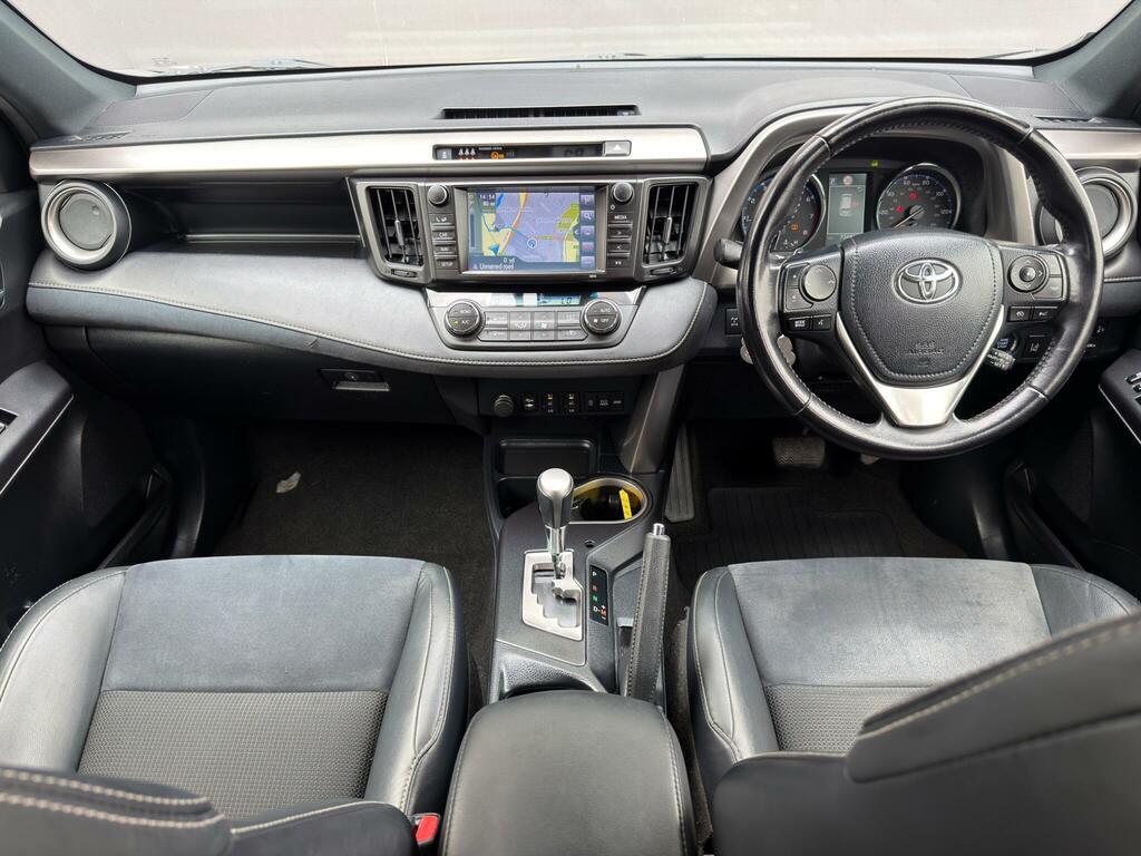Toyota Rav 4 Rav4 Excel Tss D-4d 4X2 White #36