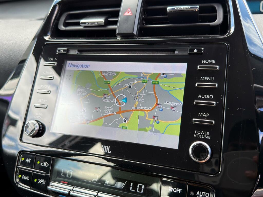 Toyota Prius+ 1.8L Excel Black #25