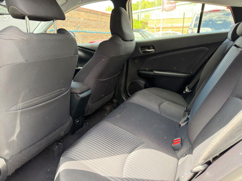 Toyota Prius+ 1.8L Excel Black #37