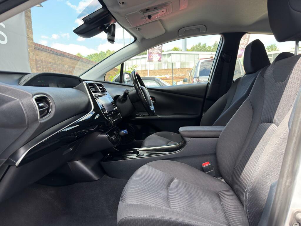 Toyota Prius+ 1.8L Excel Black #33
