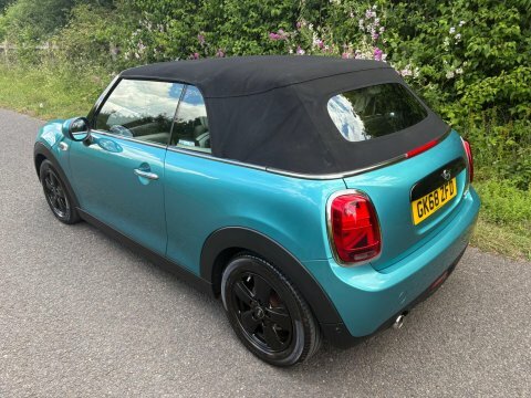 Mini Convertible 2018 68 Cooper Blue #2