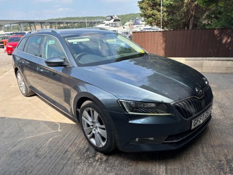 Skoda Superb 2017 67 Se Grey