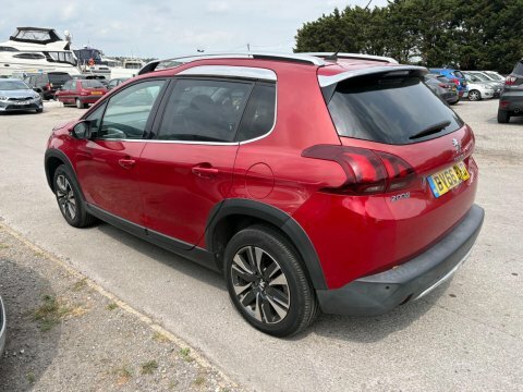 Peugeot 2008 Bluehdi Active Red #10