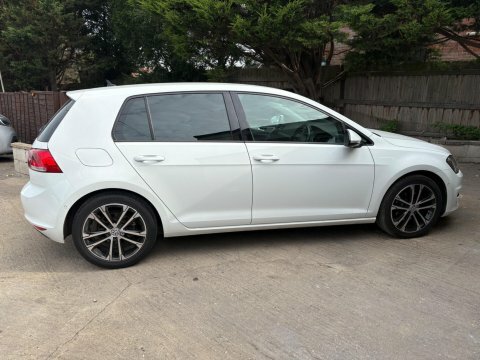 Volkswagen Golf 2016 16 Match White #5