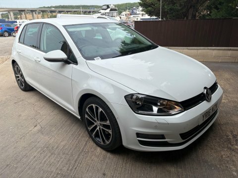 Volkswagen Golf 2016 16 Match White