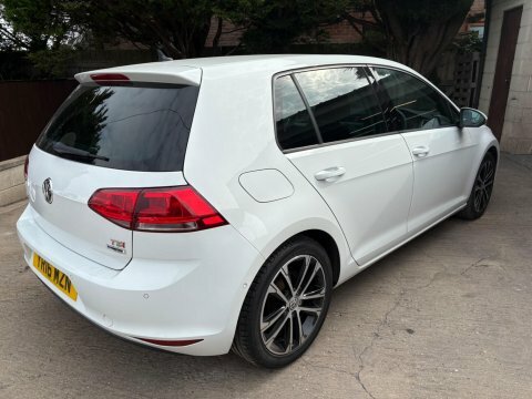 Volkswagen Golf 2016 16 Match White #6