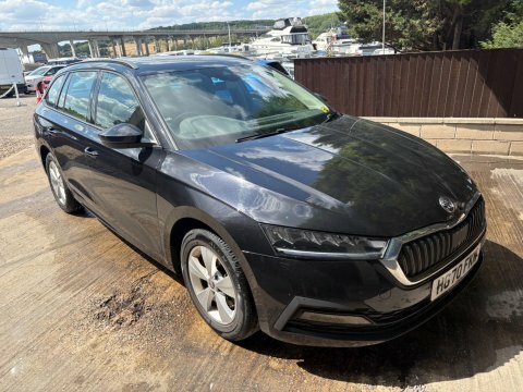 Skoda Octavia 2021 70 Se Black