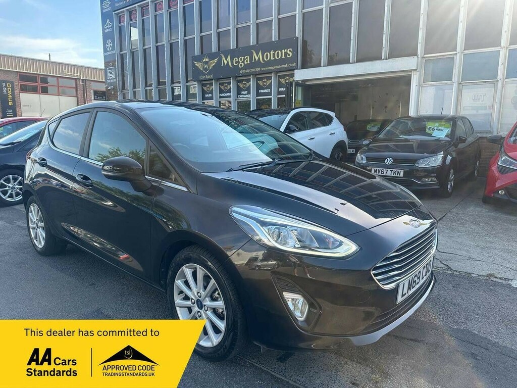 Ford Fiesta Hatchback 1.0T Ecoboost Titanium Euro 6 Ss Black