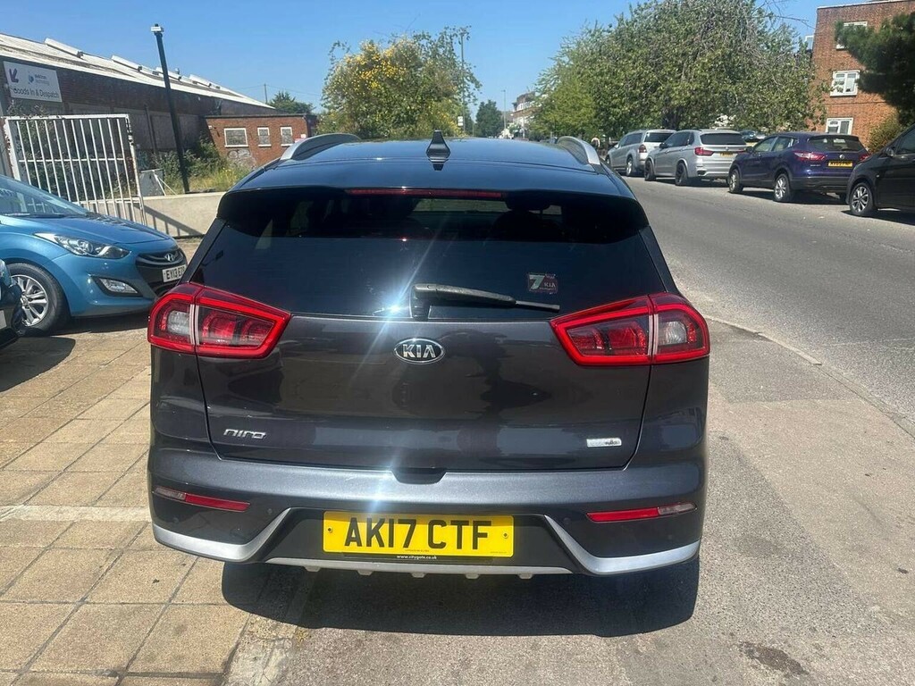 Kia Niro Suv 1.6H Gdi 3 Dct Euro 6 Ss 201717 AK17CTF Grey #5