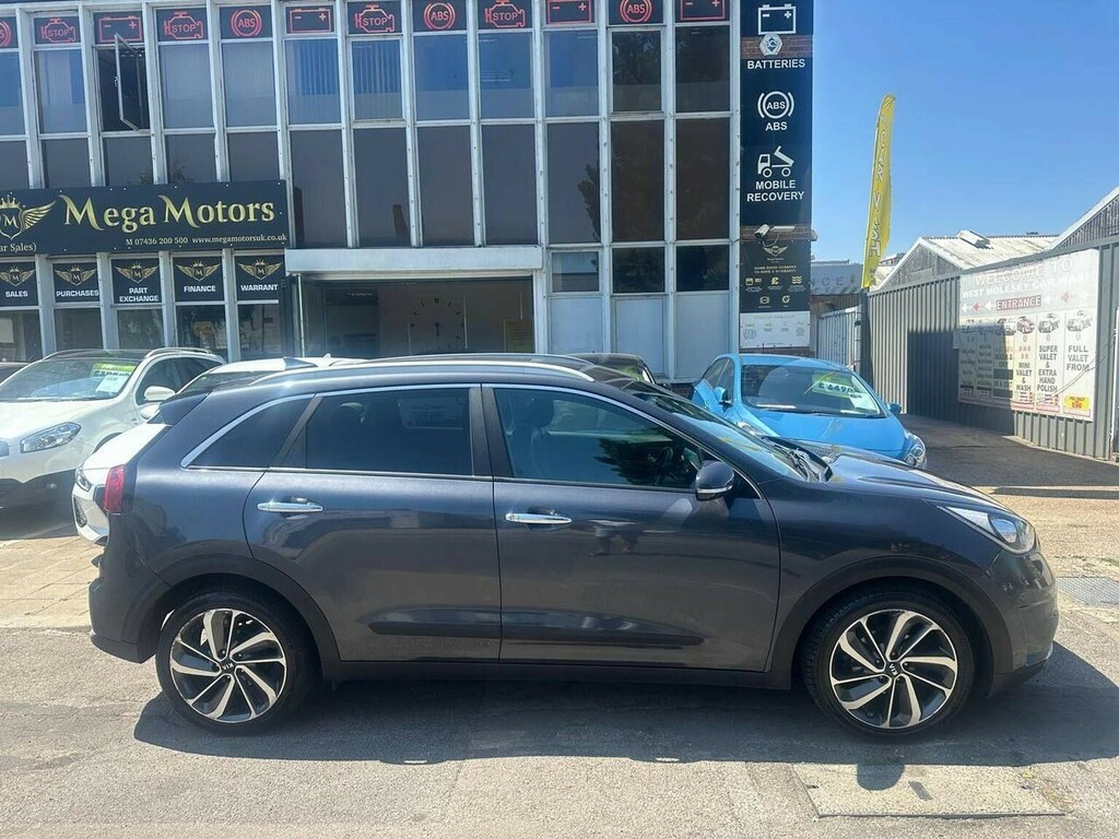 Kia Niro Suv 1.6H Gdi 3 Dct Euro 6 Ss 201717 AK17CTF Grey #3