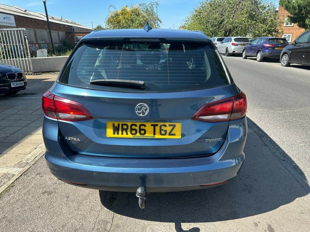 Vauxhall Astra Estate 1.4I Turbo Sri Nav Sports Tourer Euro 6 WR66TGZ Blue #5
