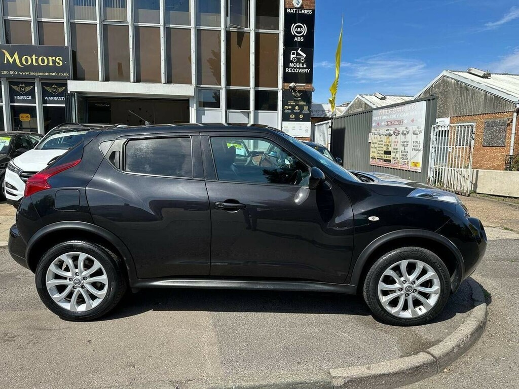 Nissan Juke Suv 1.6 Tekna Cvt Euro 5 201414 Black #3