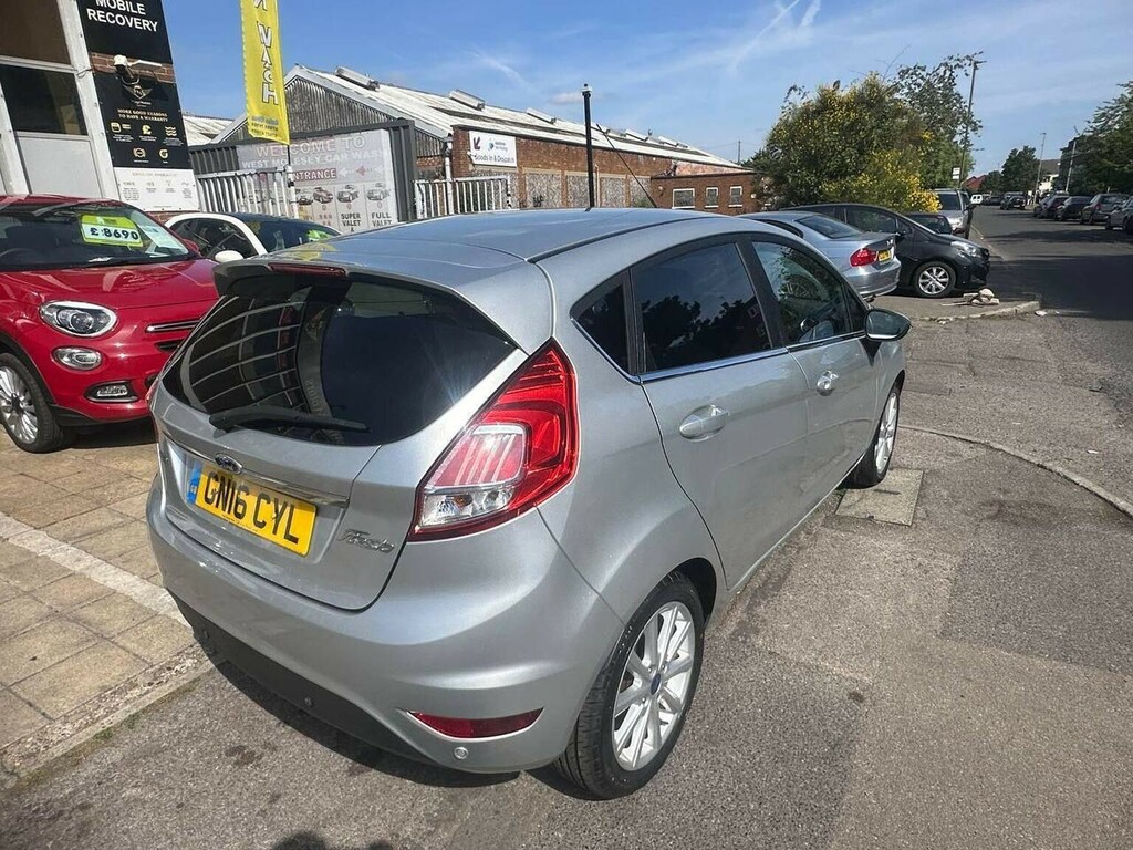 Ford Fiesta Hatchback 1.0T Ecoboost Titanium Euro 6 Ss Silver #4