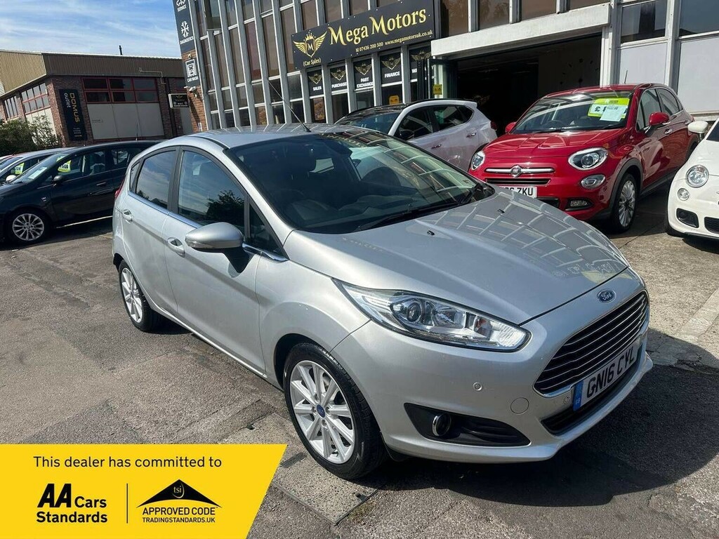 Ford Fiesta Hatchback 1.0T Ecoboost Titanium Euro 6 Ss Silver