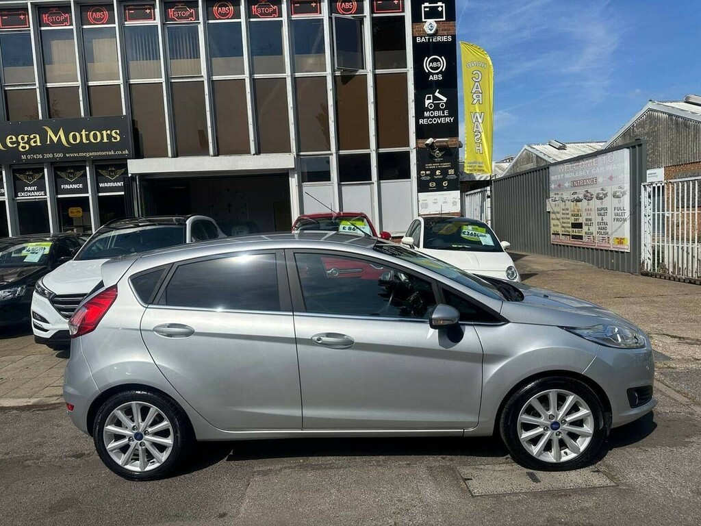 Ford Fiesta Hatchback 1.0T Ecoboost Titanium Euro 6 Ss Silver #3