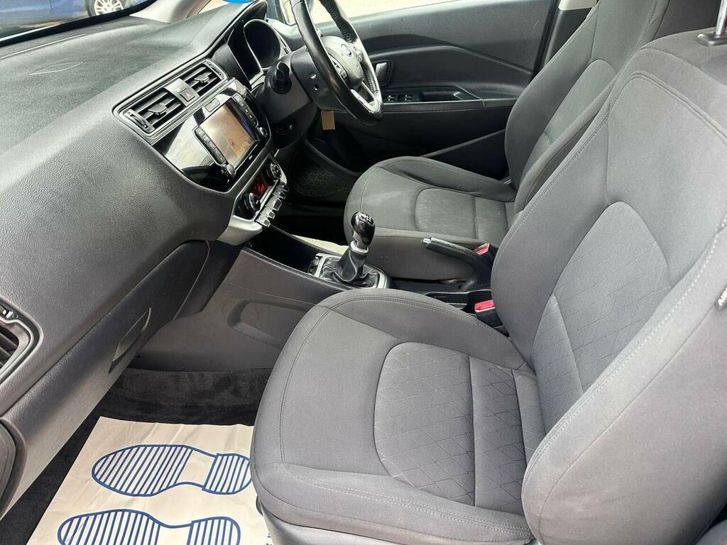 Kia RIO Kia Rio 1.25 Sr7 Hatchback Euro Red #27