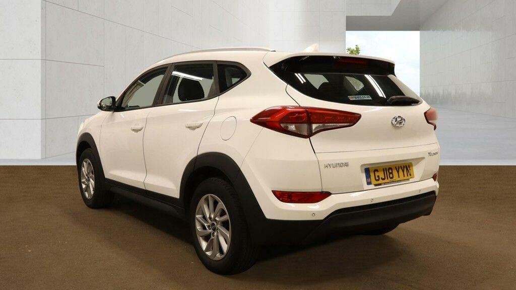 Hyundai Tucson Suv 1.6 Gdi Blue Drive Se Euro 6 Ss 20181 White