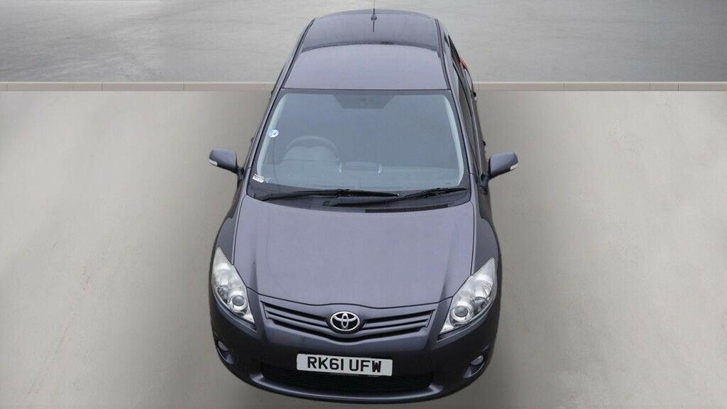 Toyota Auris 1.6 V-matic Sr Euro 5 Grey #3