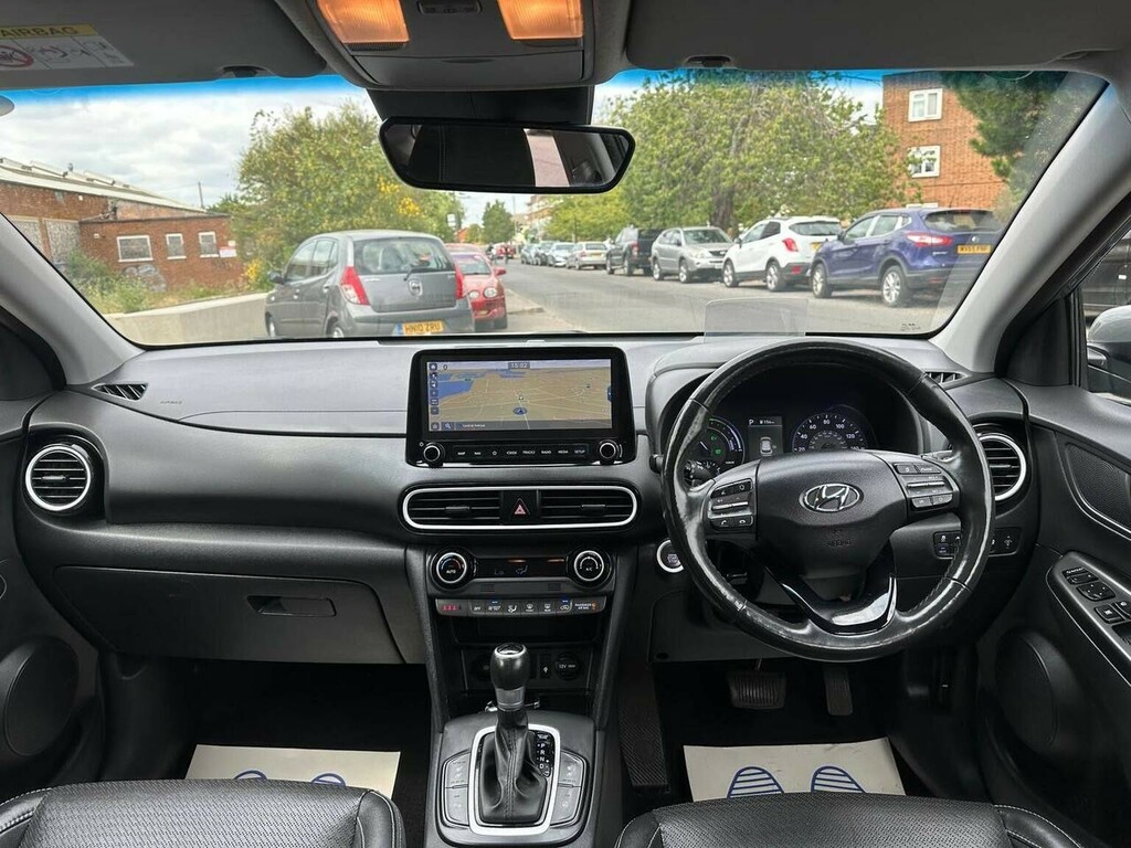 Hyundai Kona Suv 1.6 H-gdi Premium Se Dct Euro 6 Ss 202 LT70LCY Grey #2
