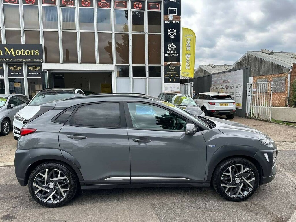 Hyundai Kona Suv 1.6 H-gdi Premium Se Dct Euro 6 Ss 202 LT70LCY Grey #3