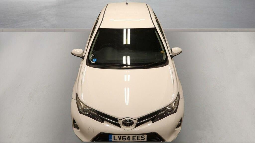 Toyota Auris 1.6 V-matic Icon Euro 5 White
