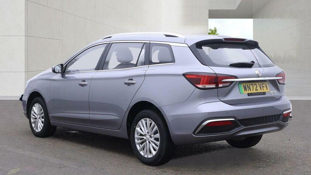 MG MG5 Estate 61.1Kwh Exclusive Long Range 2022 Silver #6