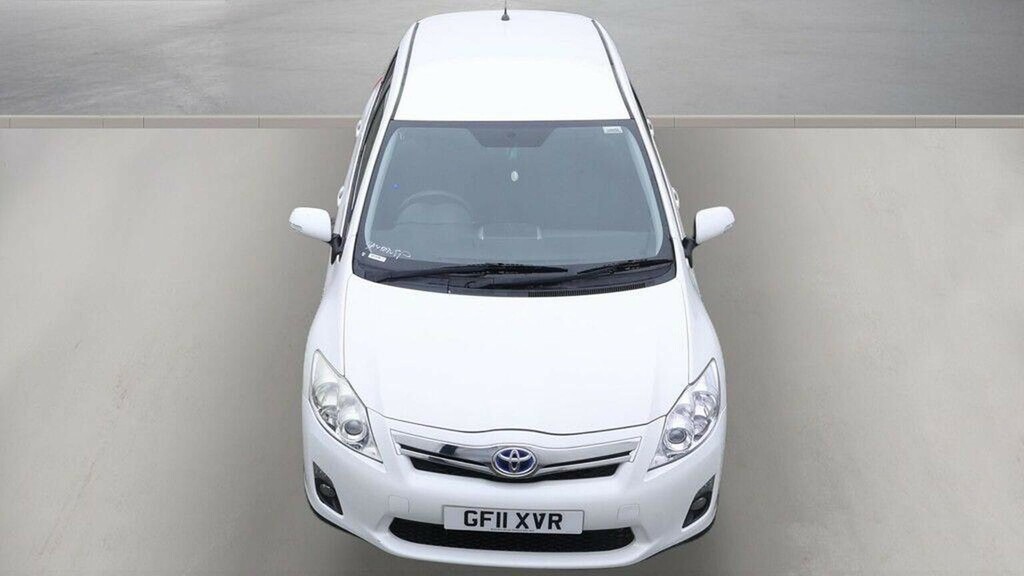 Toyota Auris Hatchback 1.8 Vvt-h T4 Cvt Euro 5 Ss 2011 White #4