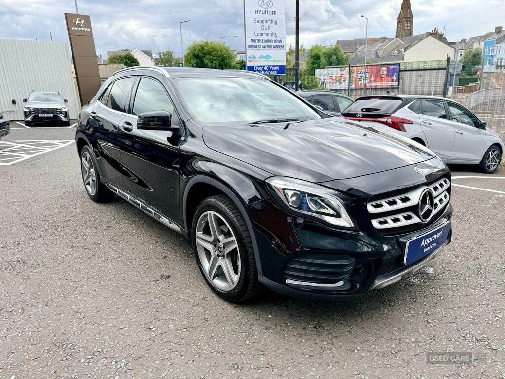 Mercedes-Benz GLA Class Gla 180 Amg Line Edition Black
