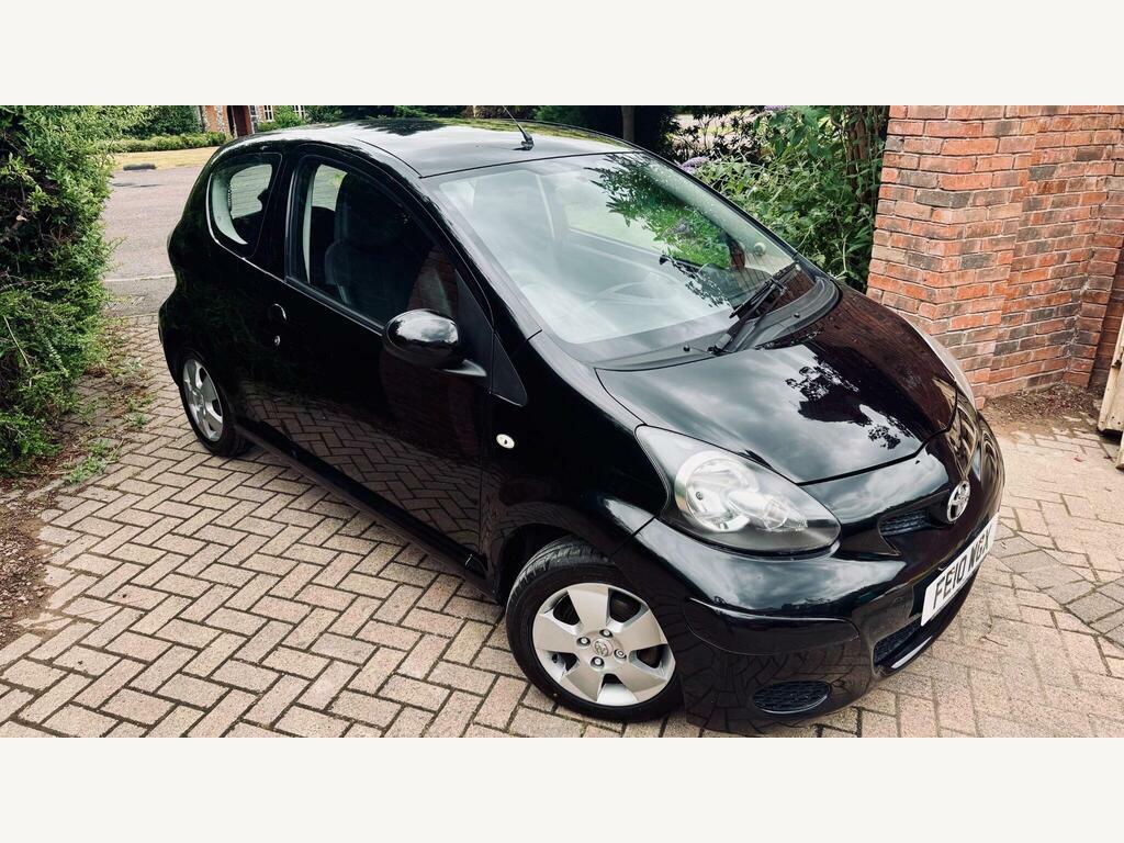 Toyota Aygo 1.0 Vvt-i Black Euro 4 Black #4